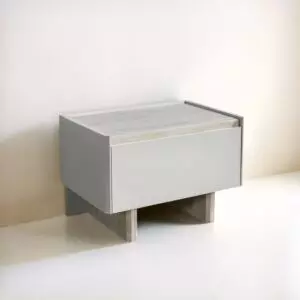 كومودينو تيراكيا - بيج وابيض