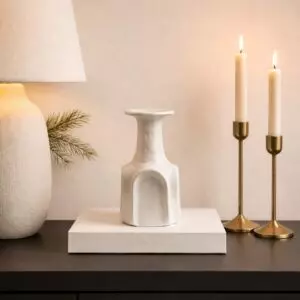 فازة سيراميك من مجموعه كورين - حجم صغير - كريمي