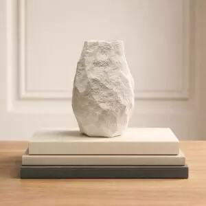 فازة سيراميك من مجموعة نيرا - حجم صغير - كريمي