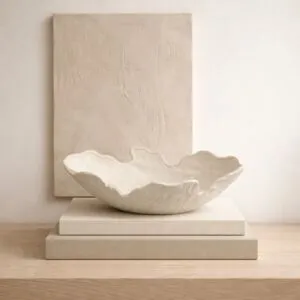 تحفة ديكور طبق من مجموعة سيزار - كريمي