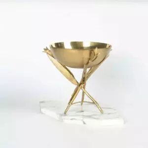 وعاء تقديم مكسرات ستاند بوق - نحاسي