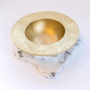 وعاء تقديم ذو ​​حافة مطروقة - ذهبي