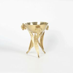 وعاء تقديم مكسرات زهرة السوسن - نحاسي