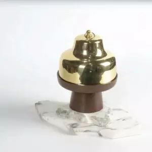 وعاء تقديم بغطاء أركو - ذهبي واحمر