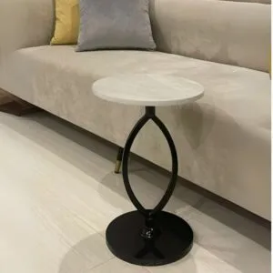 طاولة جانبية جينير - ابيض واسود