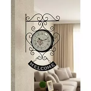 ساعة جدارية زاوية ماتي - اسود