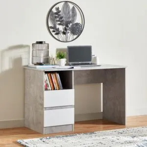 مكتب دراسة بدرجين من ألفورد باتارا