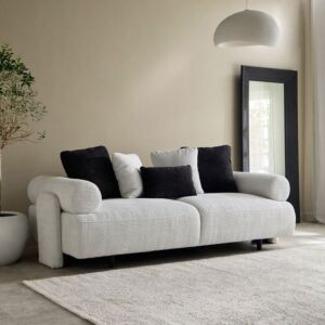 كنبة ثلاثية مع 5 وسائد من دلمون