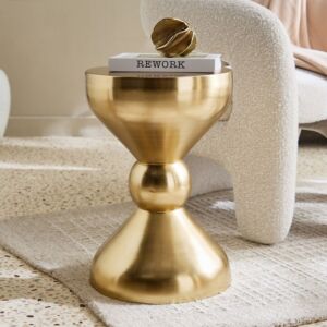 طاولة جانبية بالمو