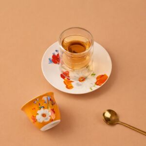 طقم شاي وقهوة من مجموعة كاميليا 18 قطعة - أبيض