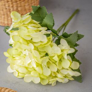 باقة ورد صناعي اينور - اصفر واخضر - 12 قطعة