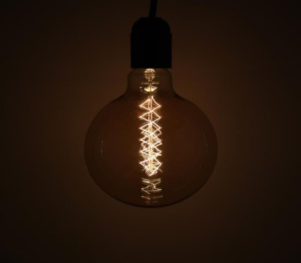 

لمبة هالوجين ديكور مربع ليراش, 9794