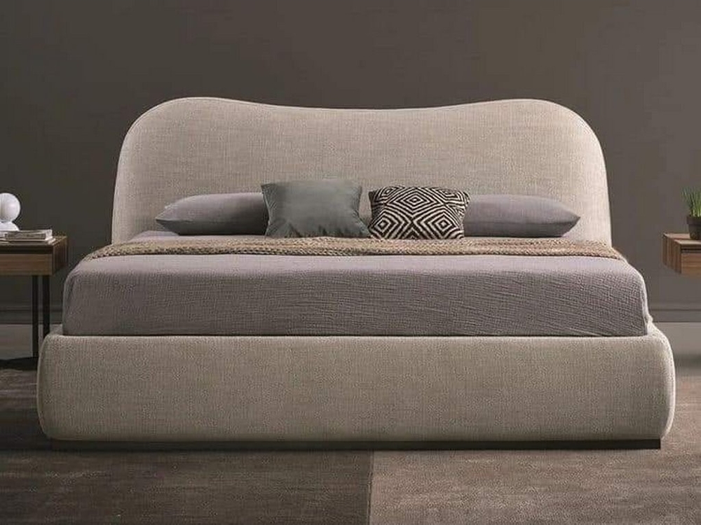 

سرير كينج لانس